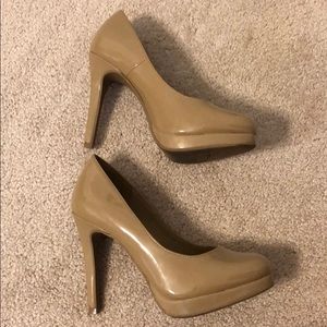 Heels size 5